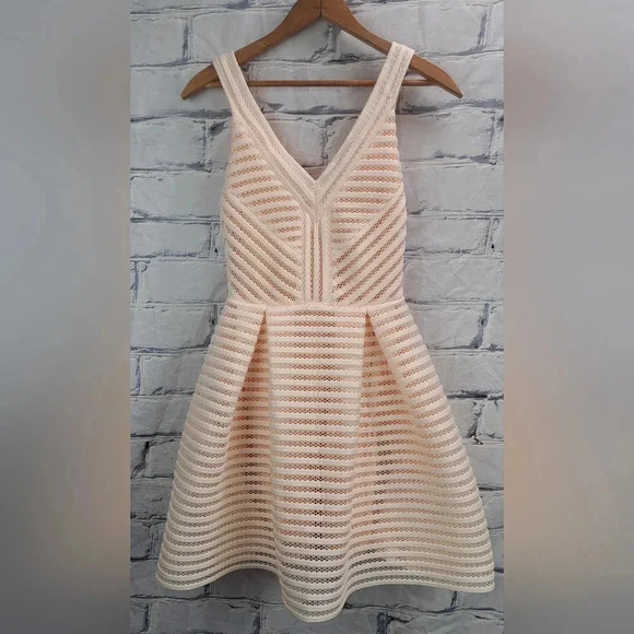 NWT Maje Women's Rayure Structured Puffball Dress Pink Nude Mid Length Size 1 - Picture 2 of 13